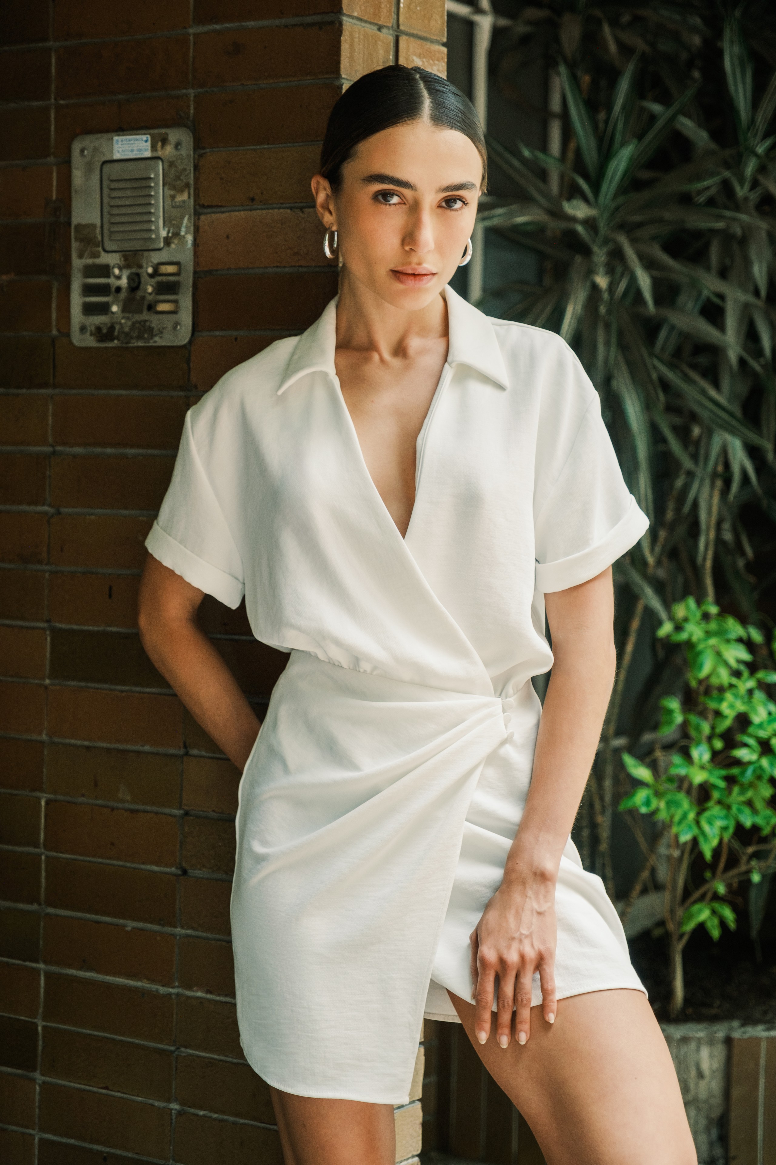 Laila Lourenzo — vestido blanco